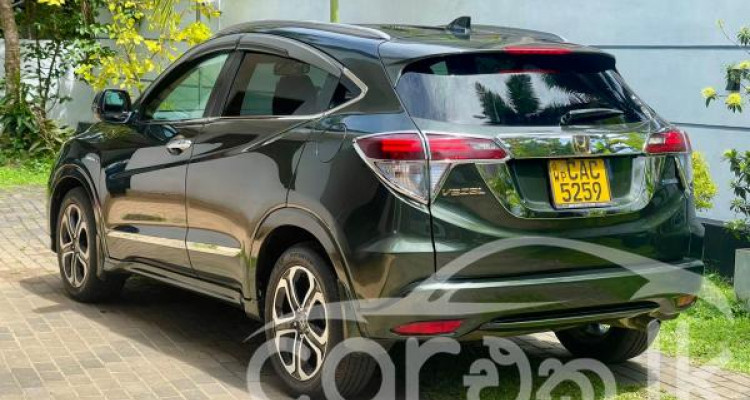 HONDA VEZEL 2014