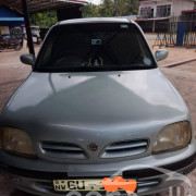 NISSAN MARCH 1999