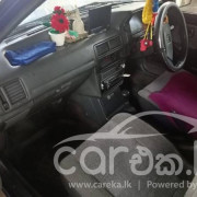 MAZDA 323 1988
