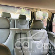 MITSUBISHI GRANDIS 2000