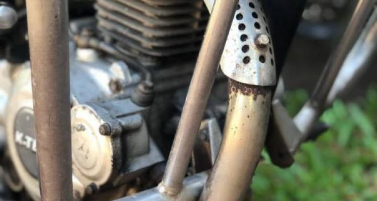BAJAJ BOXER 2004