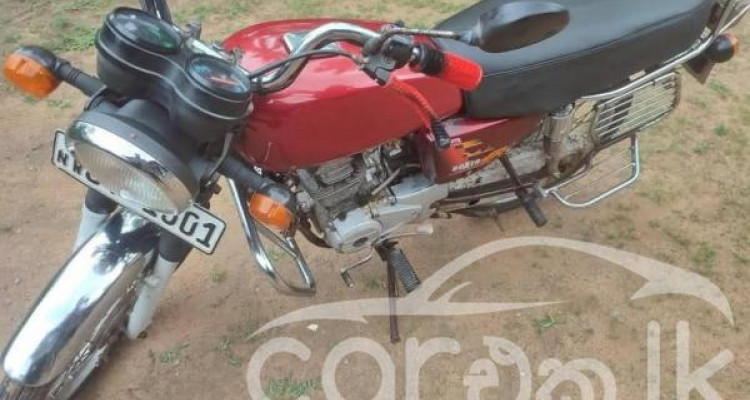 BAJAJ BOXER 2004