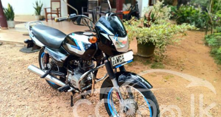 BAJAJ CT100 2010