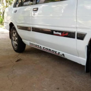 TOYOTA COROLLA 1985