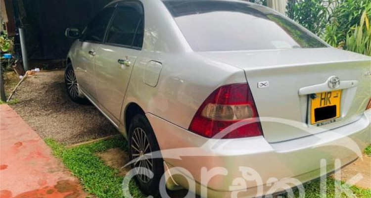 TOYOTA COROLLA 121 2000