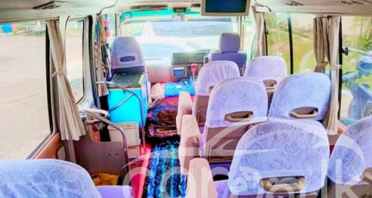 TOYOTA COASTER 2012