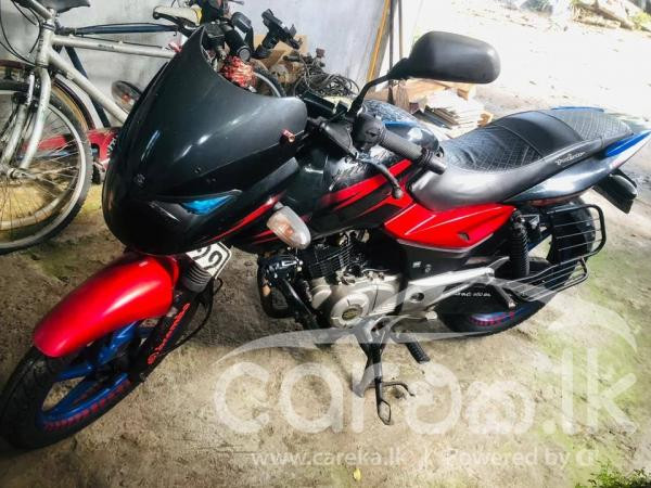 BAJAJ PULSAR 2015