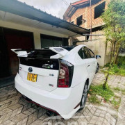 TOYOTA PRIUS 2012