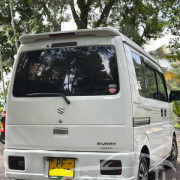 SUZUKI EVERY 2011