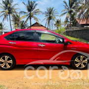 HONDA GRACE 2016