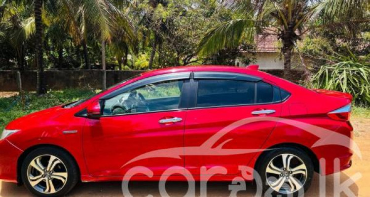 HONDA GRACE 2016