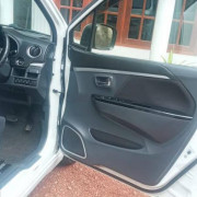 SUZUKI WAGON R STINGRAY 2015