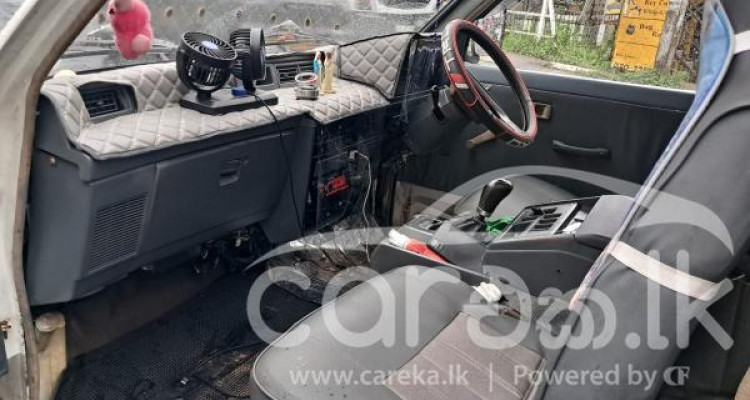 TOYOTA TOWNACE 1987
