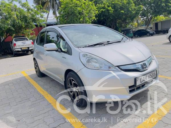 HONDA FIT GP1 2012