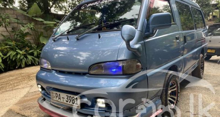 HYUNDAI H100 2000