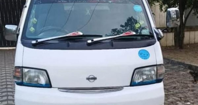 NISSAN VANETTE 2009
