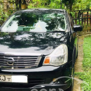 NISSAN BLUEBIRD SYLPHY 2010