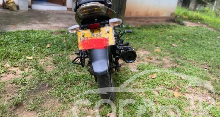 BAJAJ DISCOVER 150 2013