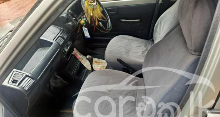 SUZUKI MARUTI 800 2004