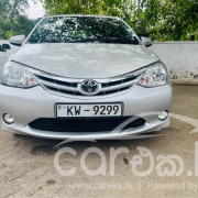 TOYOTA ETIOS 2013
