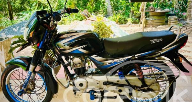 BAJAJ CT100 2017