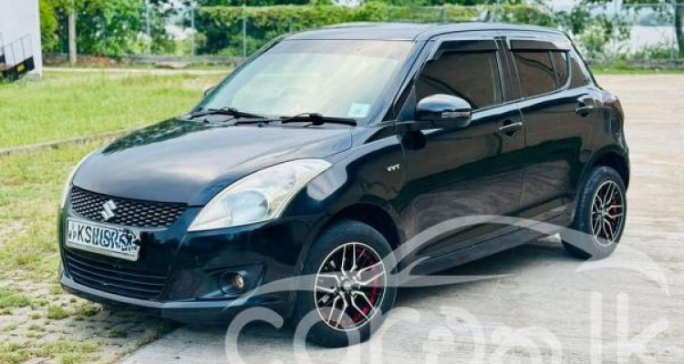 SUZUKI SWIFT 2011