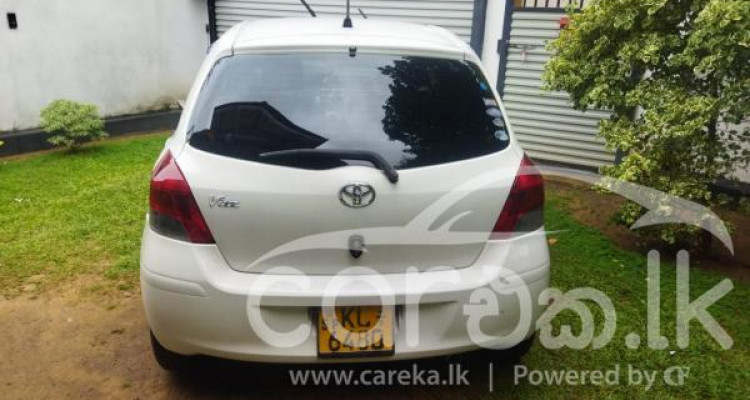 TOYOTA VITZ 2008