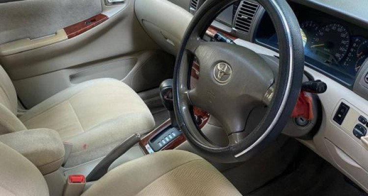 TOYOTA COROLLA 121 2002