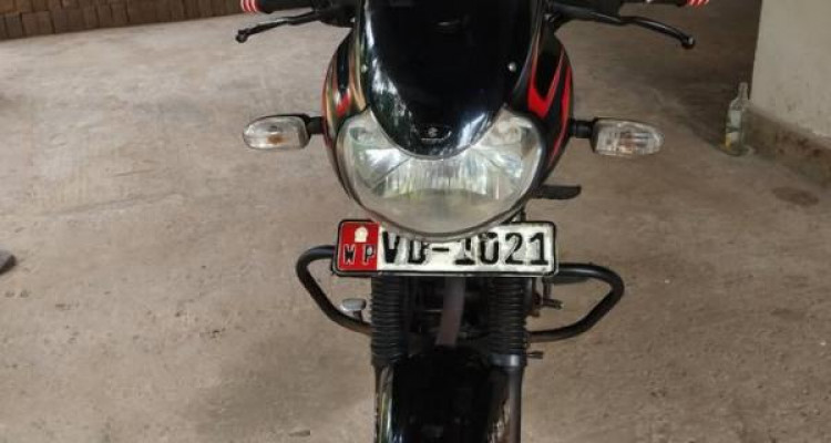 BAJAJ DISCOVER 135 2009