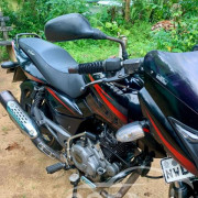 BAJAJ PULSAR 150 2018