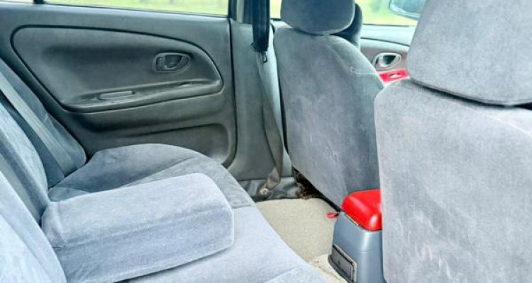 MITSUBISHI LANCER CK2 1998