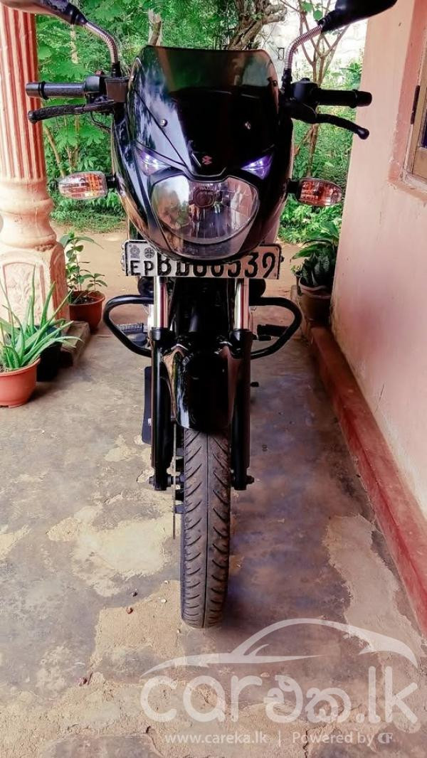 BAJAJ PULSAR 150 2016