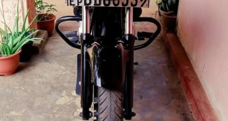 BAJAJ PULSAR 150 2016