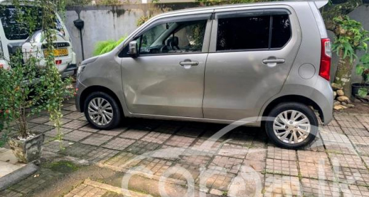 SUZUKI WAGON R FX 2015