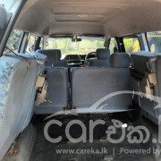 TOYOTA NOAH KR42 2000