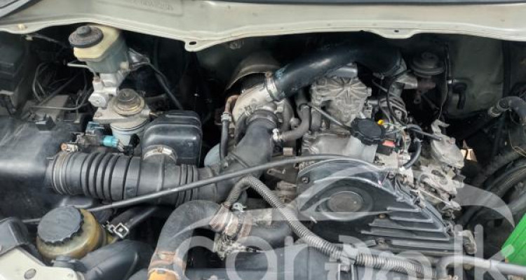 TOYOTA NOAH KR42 2000