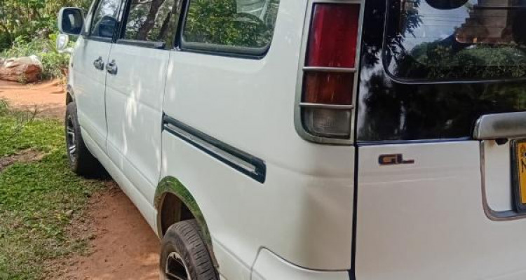 TOYOTA NOAH KR41 1998