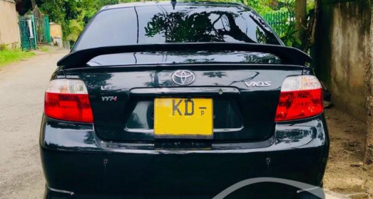 TOYOTA VIOS 2004