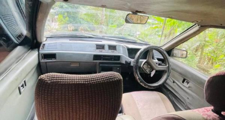 MITSUBISHI LANCER C11 1986