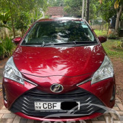 TOYOTA VITZ 2018