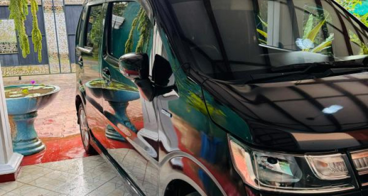 SUZUKI WAGON R FZ 2018