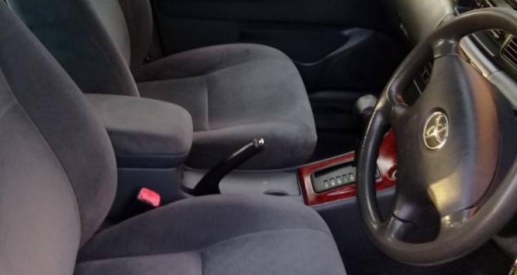 TOYOTA COROLLA 121 G Grade 2003