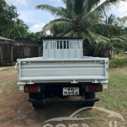 ISUZU ELF 1980