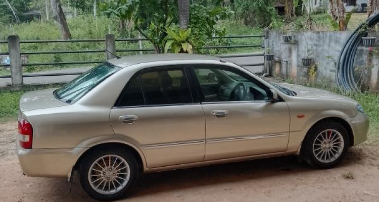 MAZDA FAMILIA BJ5P 2001