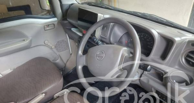 NISSAN CLIPPER NV100 2017