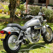 HONDA MAGNA 2007