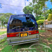 NISSAN CARAVAN 1991