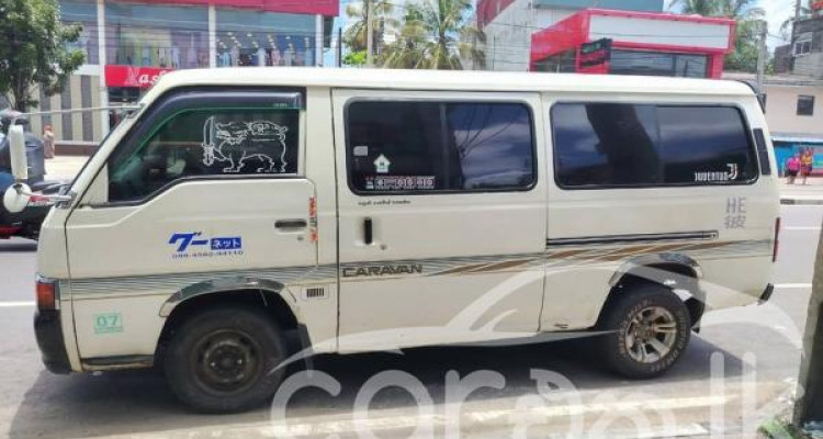 NISSAN CARAVAN 1997