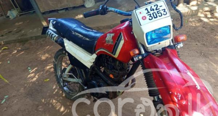 YAMAHA XT 125 1994