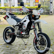 KAWASAKI D-TRACKER 2012